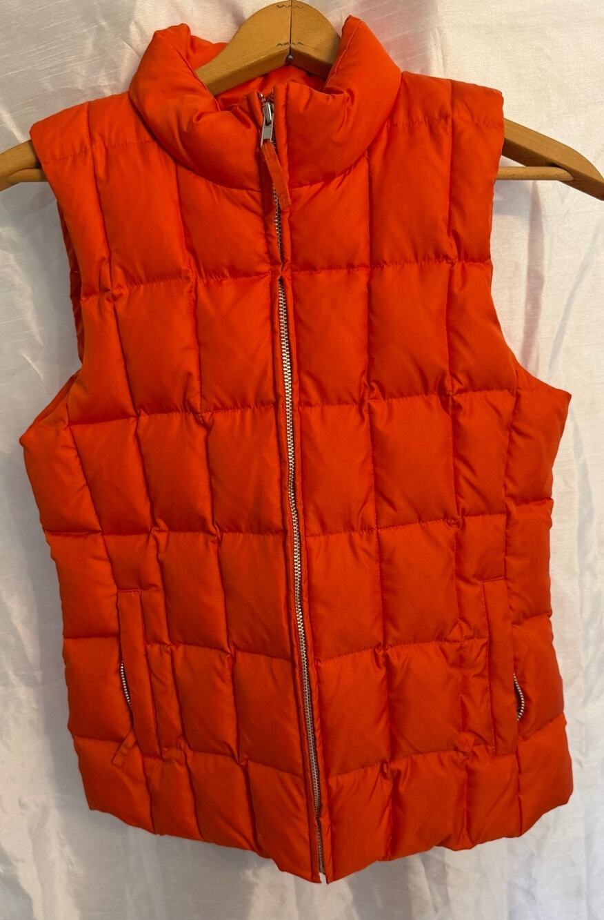 Vintage Gap Vest Women’s Medium Orange Goose Down Puffer Full Zip Hike Outdoors